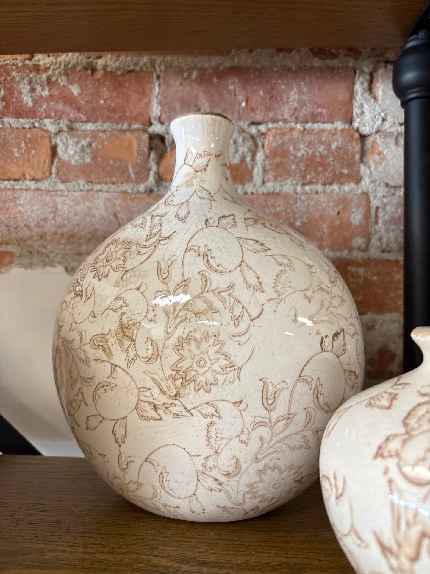 Tan Heirloom Vase Collection
