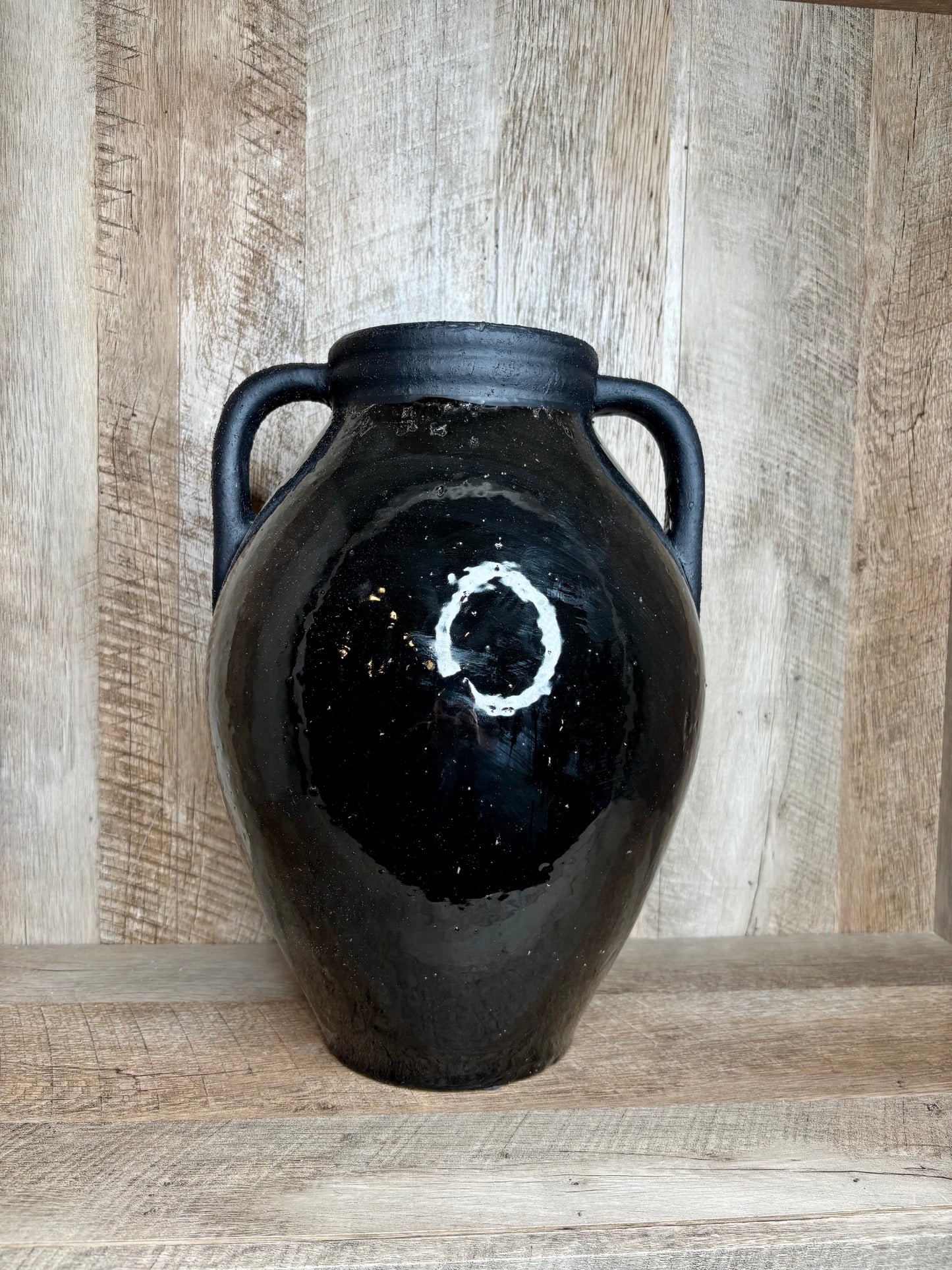 GLOSS BLACK HANDLE VASE
