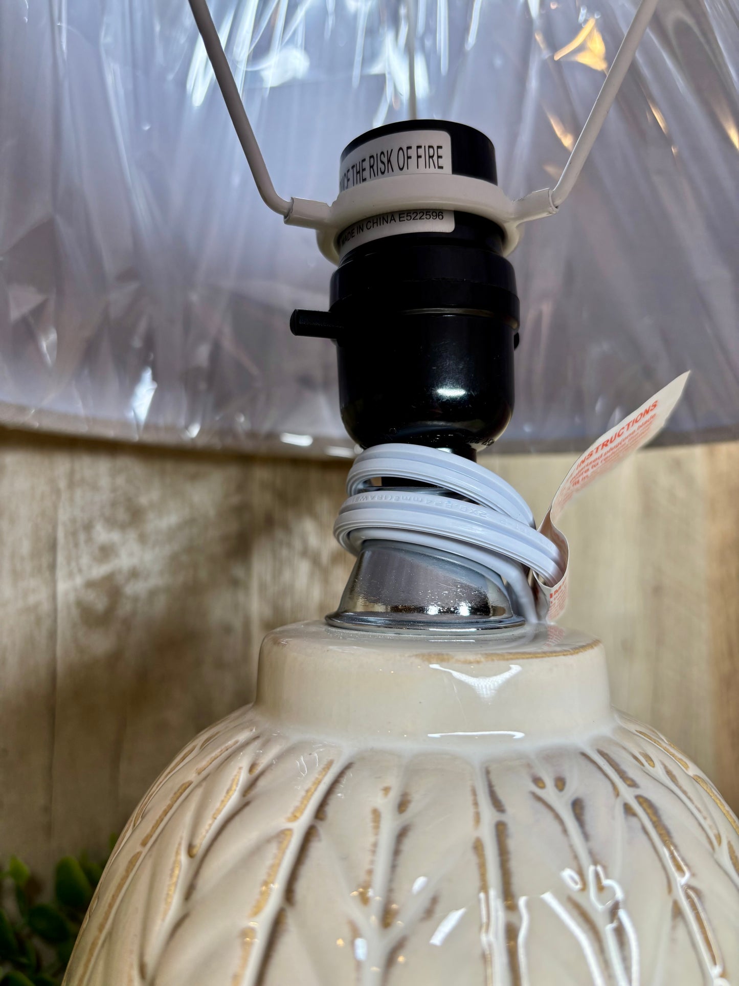 WHITE LINE PATTERN LAMP