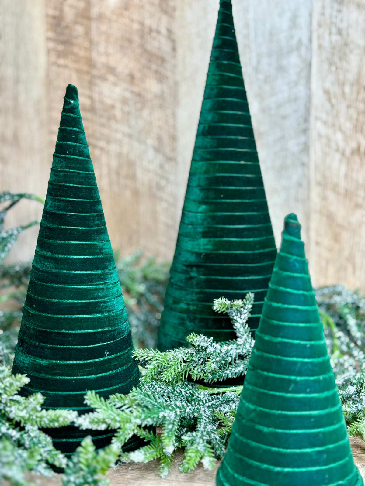 S/3 EMERALD VELVET CONE TREES