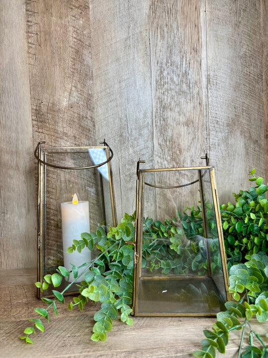 GLASS AND IRON HANGING LANTERN