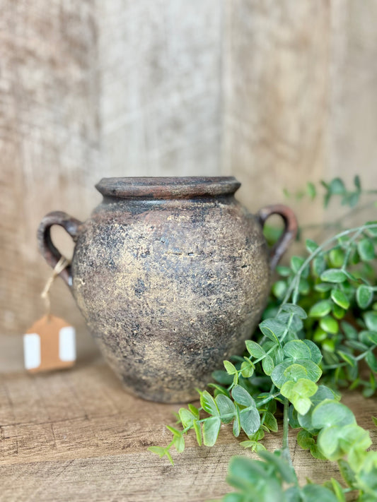 RUSTIC BROWN TERRA COTTA VASE