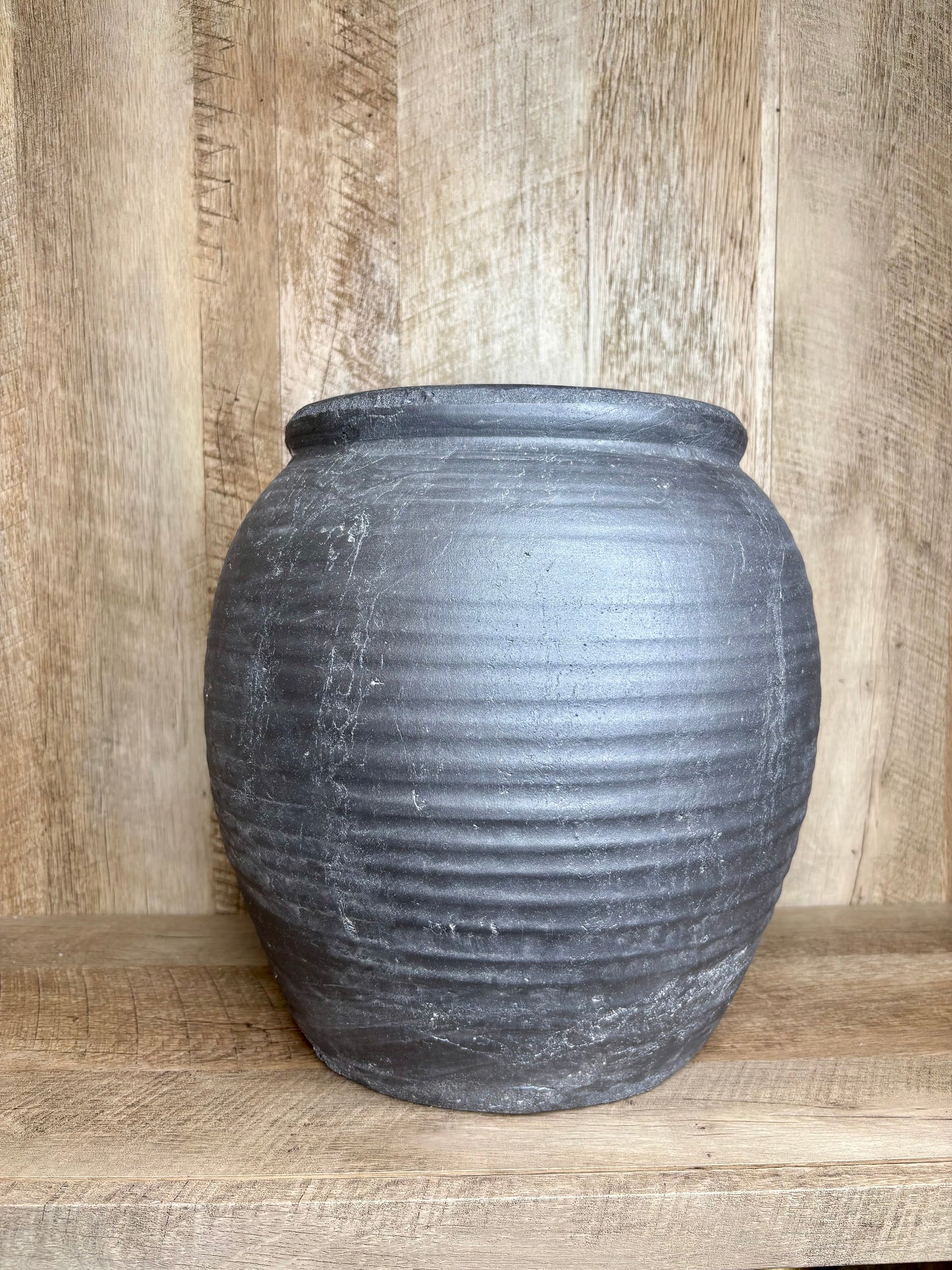 BLK LINE PLANTER