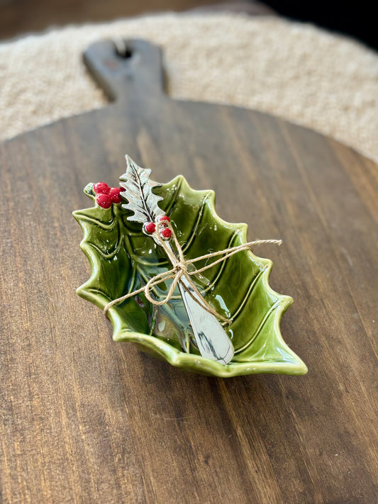 Holly Bowl Set