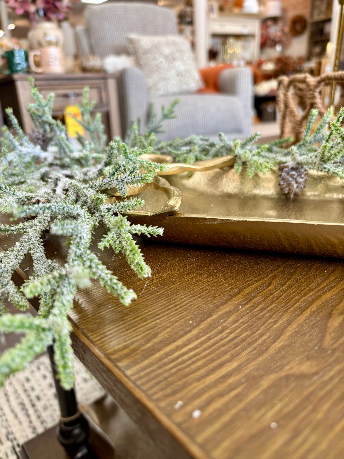 13.5" GOLD TRAY RIBBON HANDLES