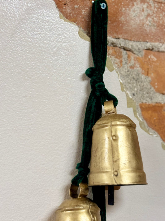 Green Bell Hanger