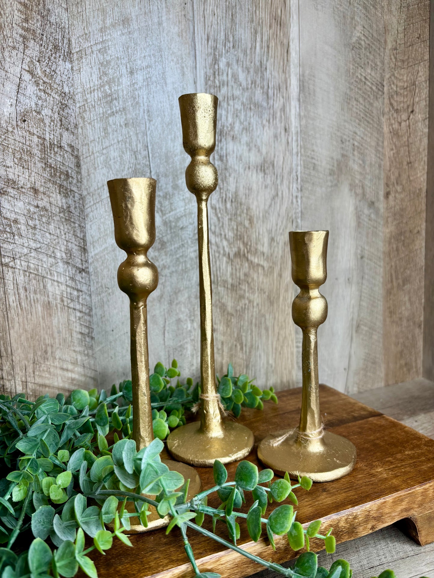 S/3 GOLD IRON BALL CANDLE STANDS