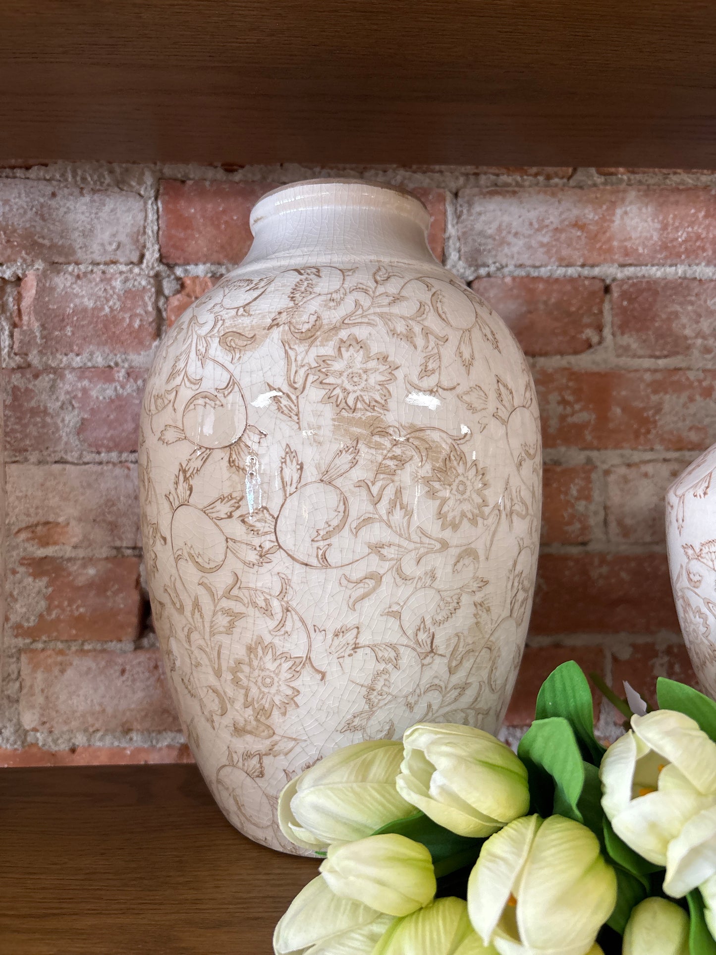 Tan Heirloom Vase Collection