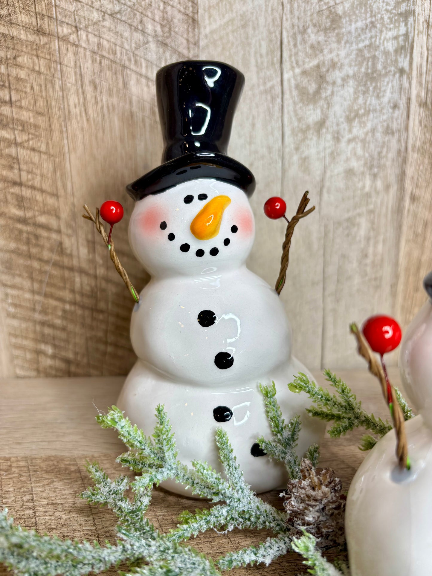 7.5" CERAMIC SNOWMAN