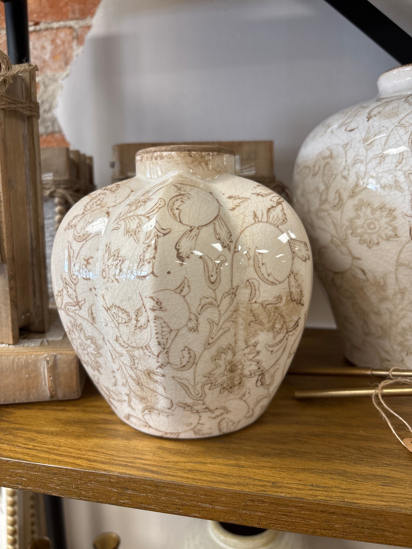 Tan Heirloom Vase Collection