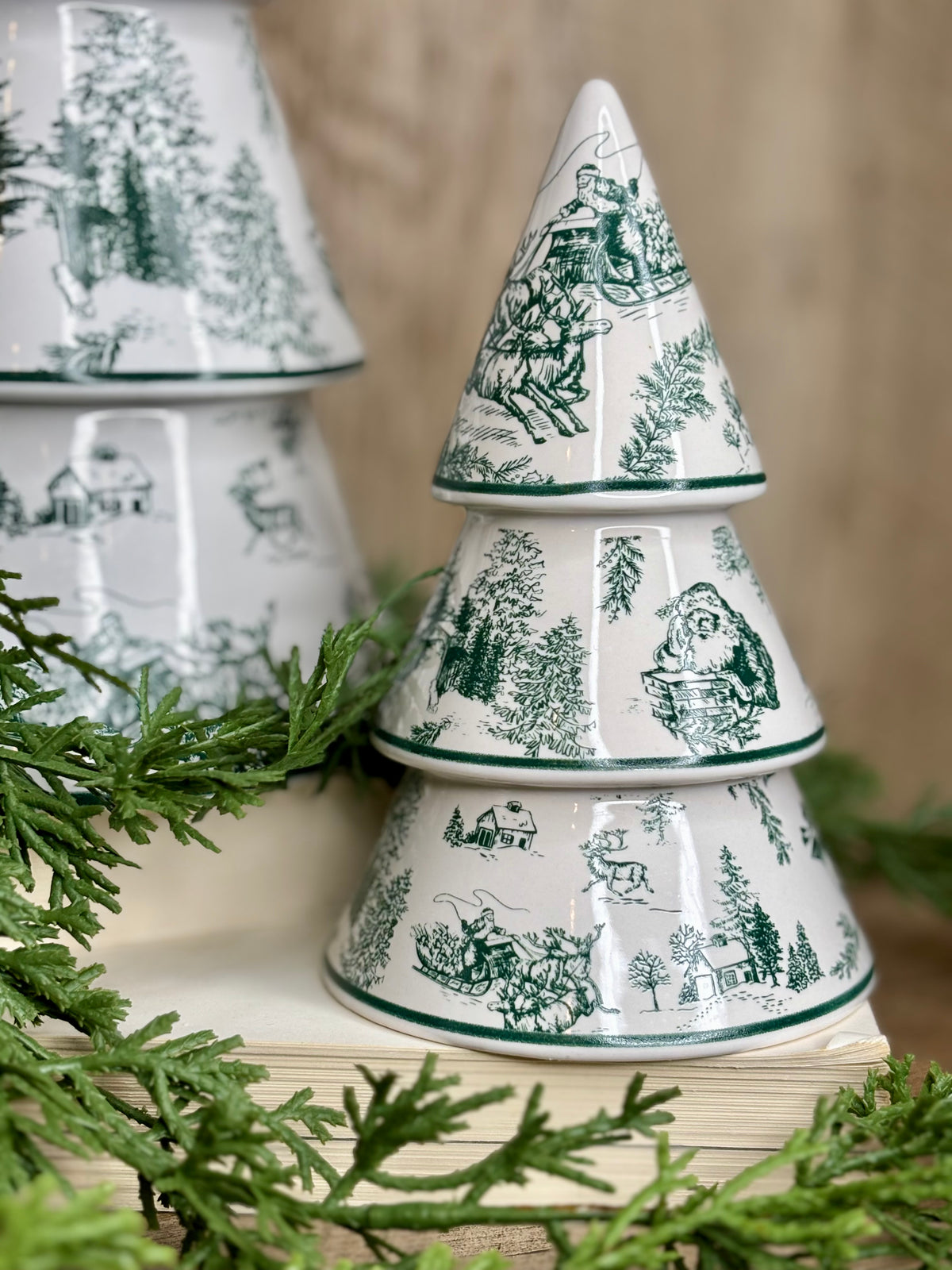 Green Toile Tree