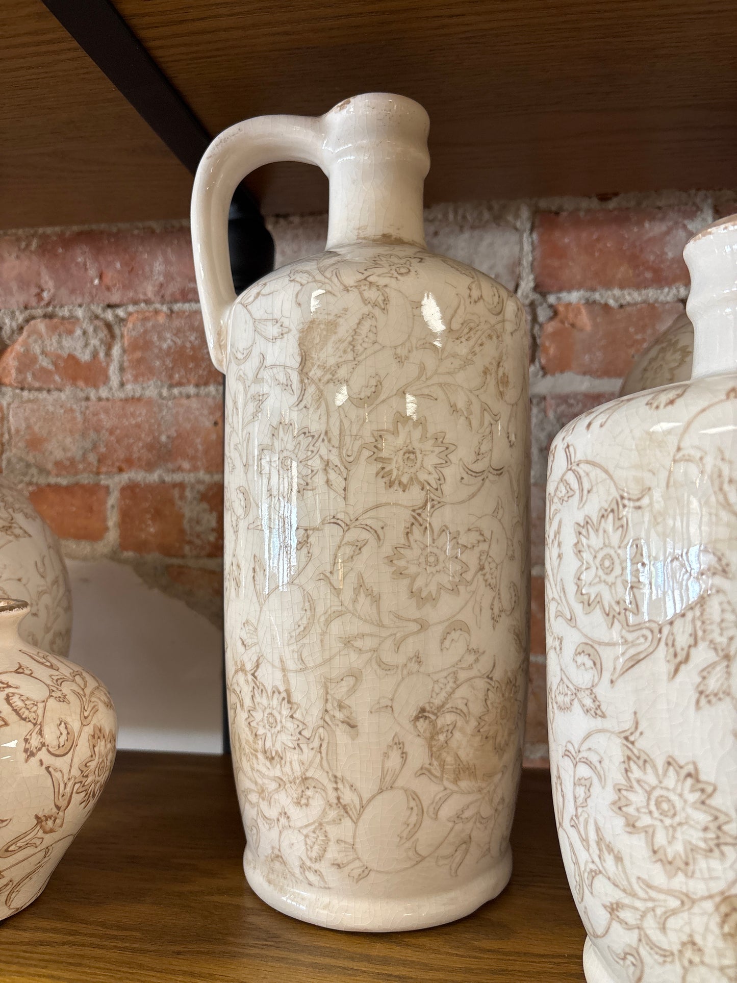 Tan Heirloom Vase Collection