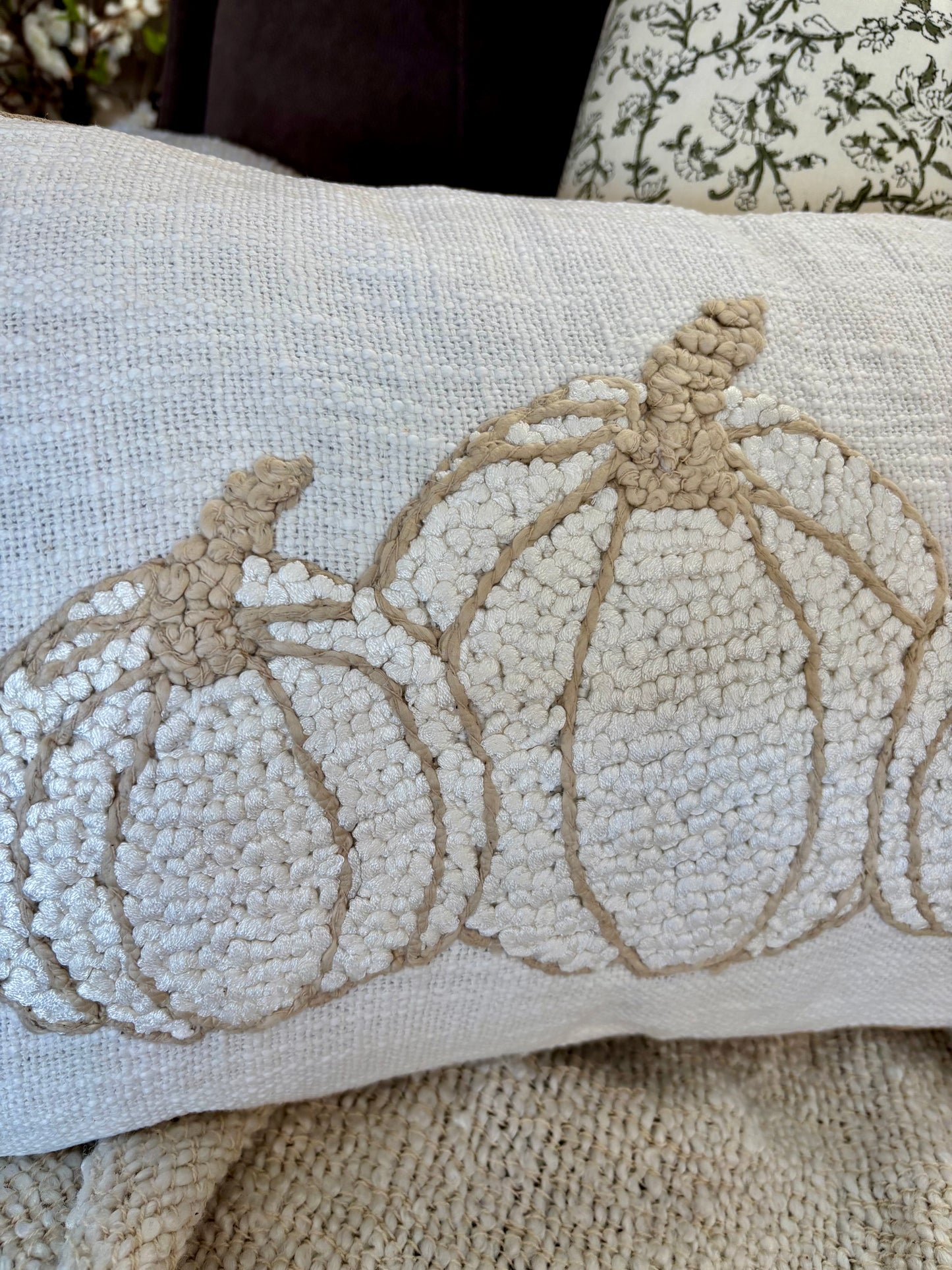 20 X 12 TRIPLE PUMPKIN PILLOW
