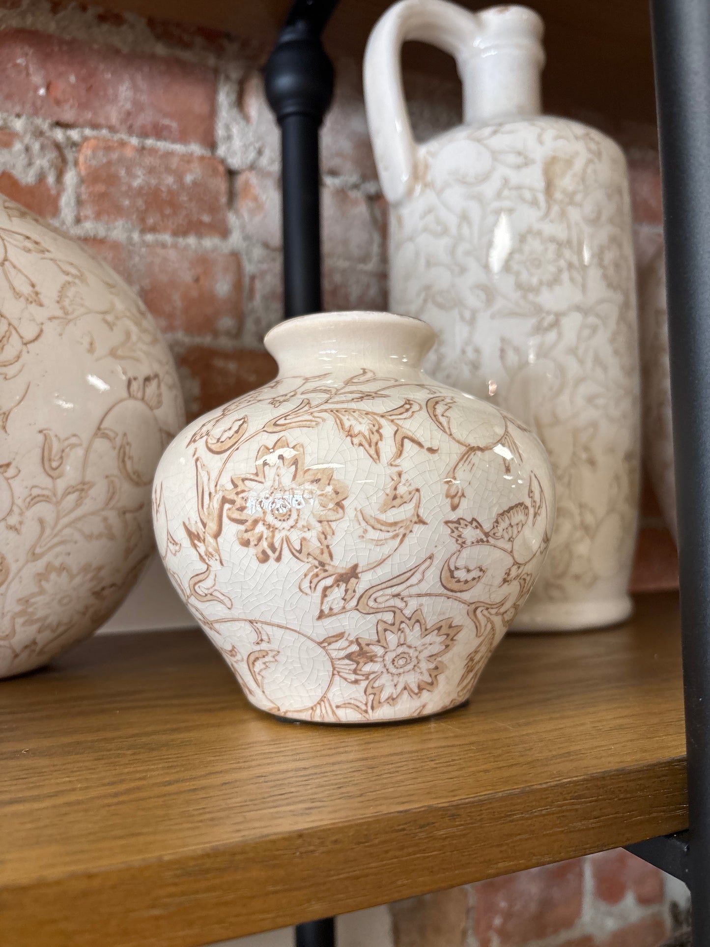 Tan Heirloom Vase Collection
