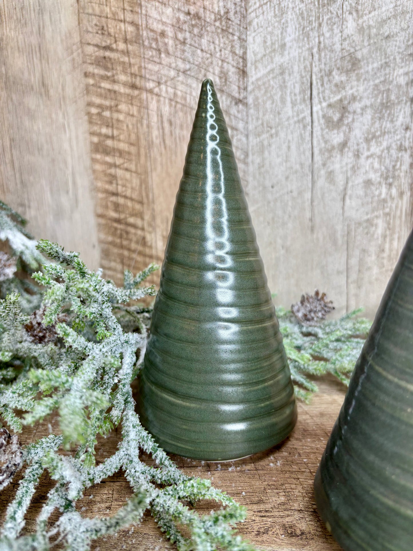 7" DARK GREEN SPIRAL TREE