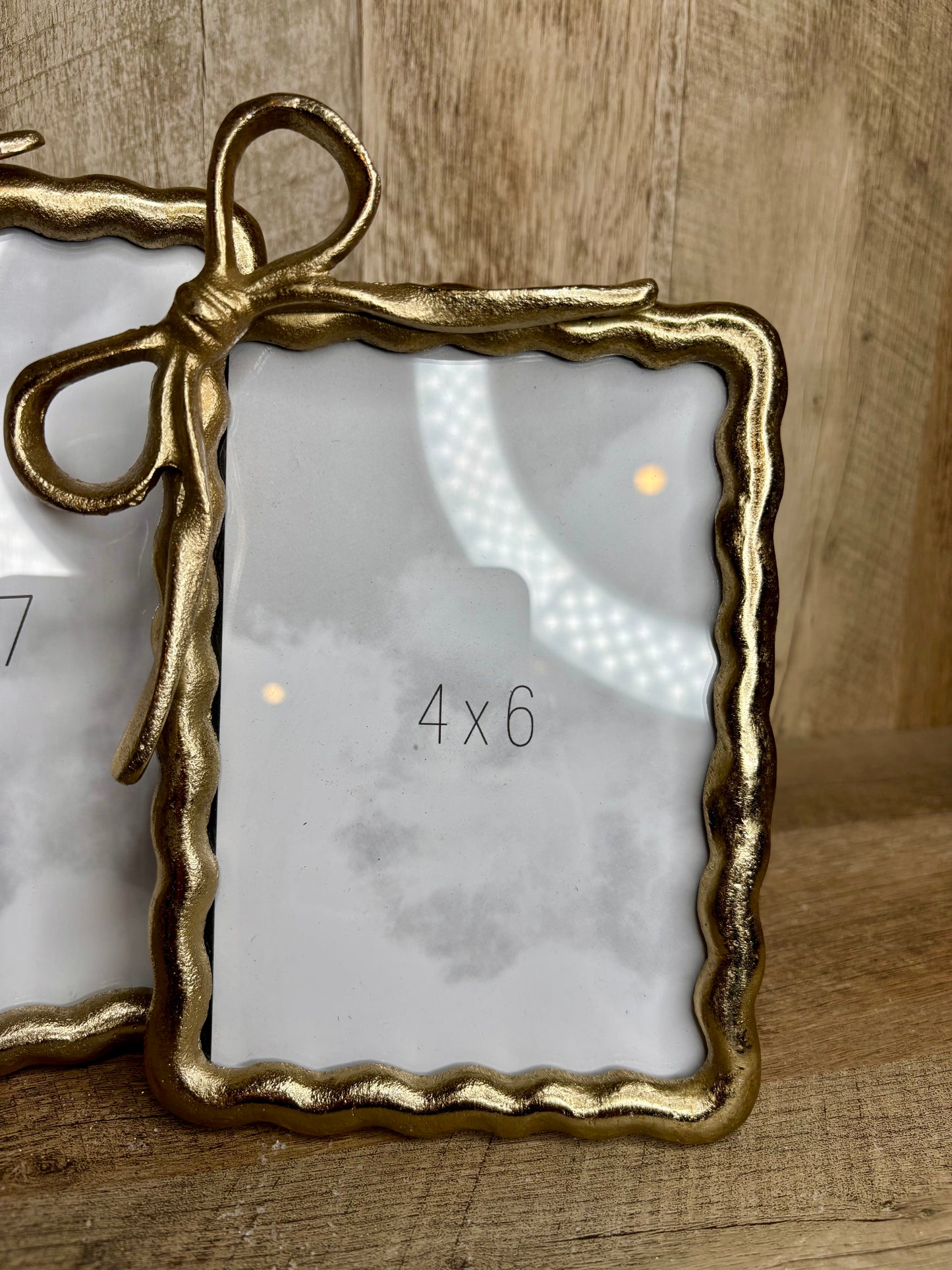 4 X 6 GOLD RIBBON PHOTO FRAME