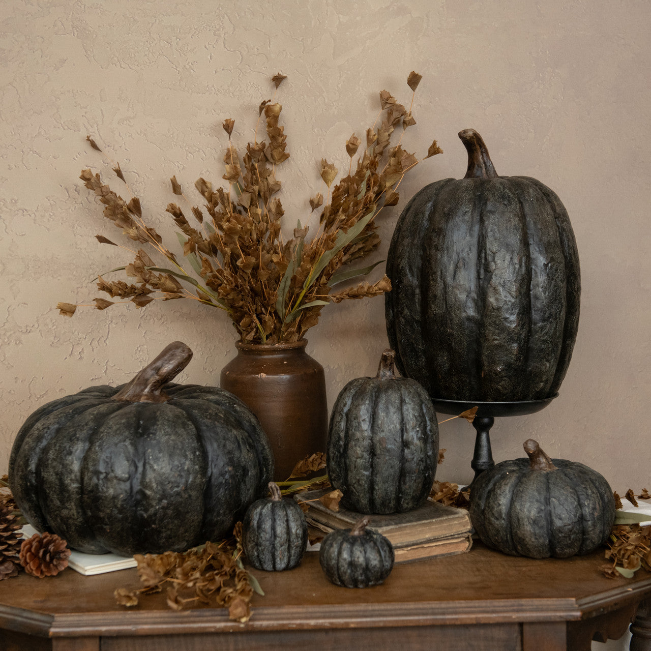 7.5" Black Tall Pumpkin