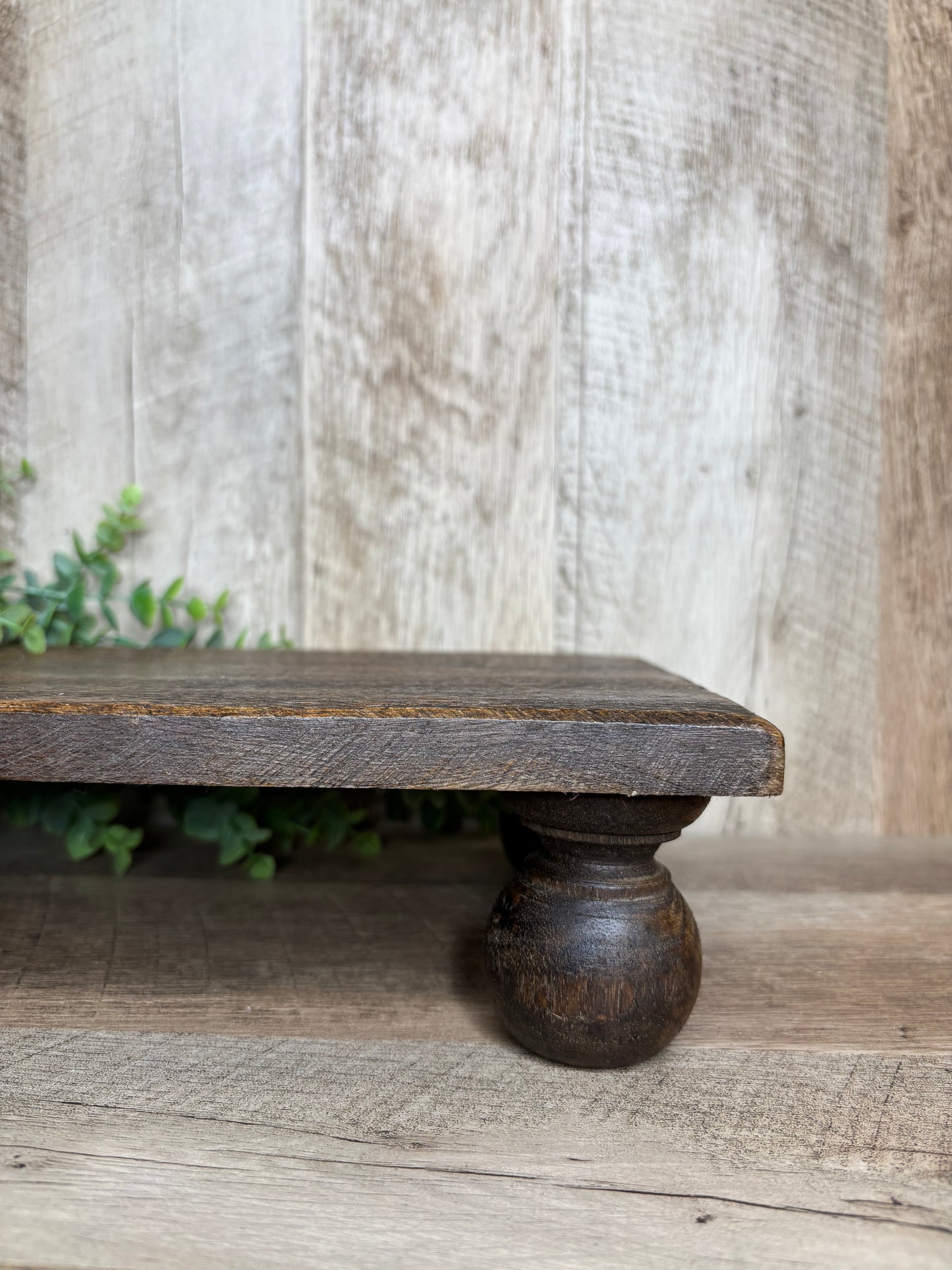 DARK WOOD RECT. RISER