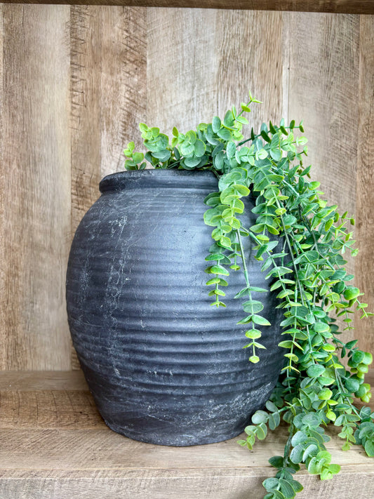 BLK LINE PLANTER