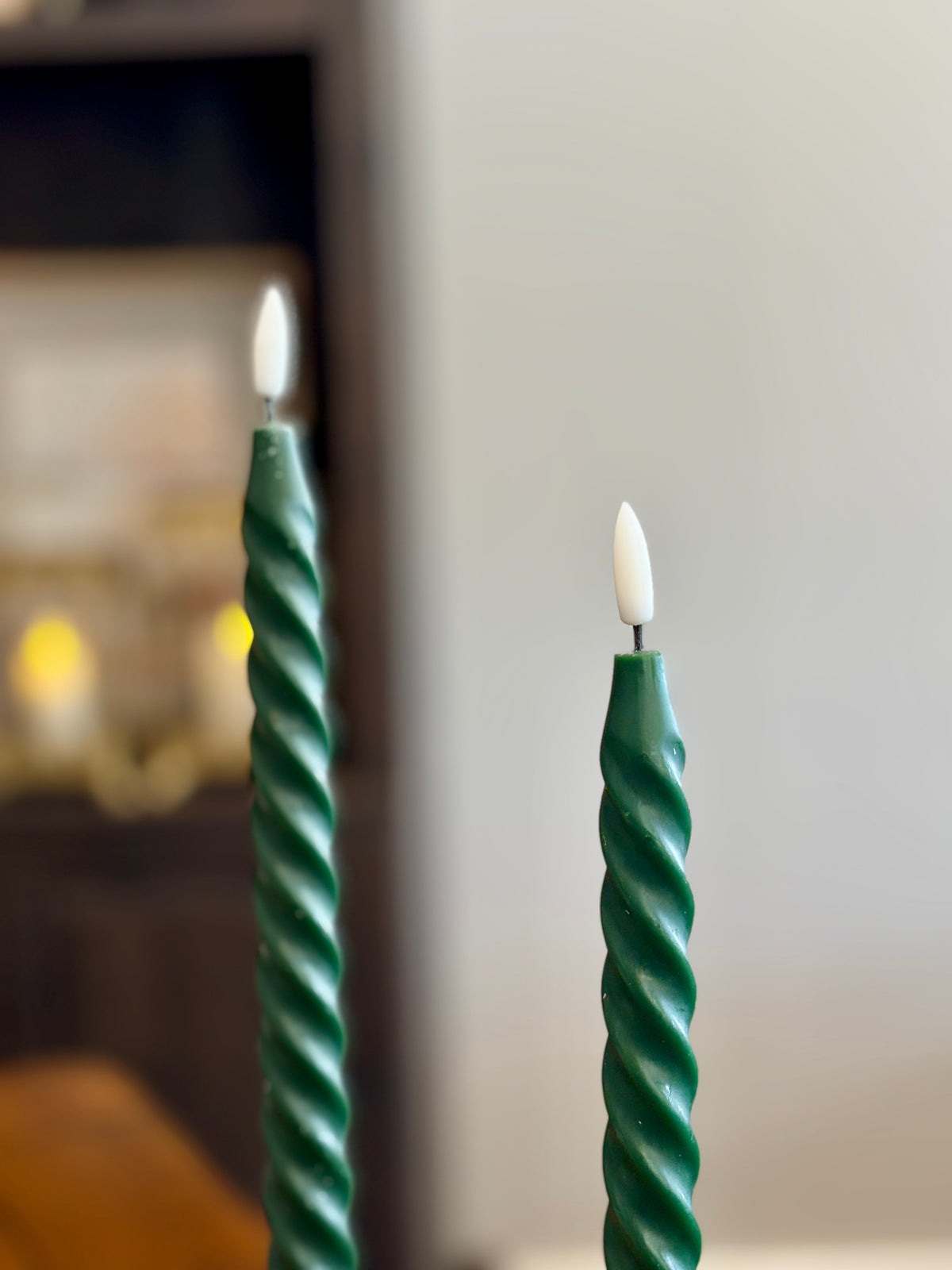 S/2 Twist Tapper Candles