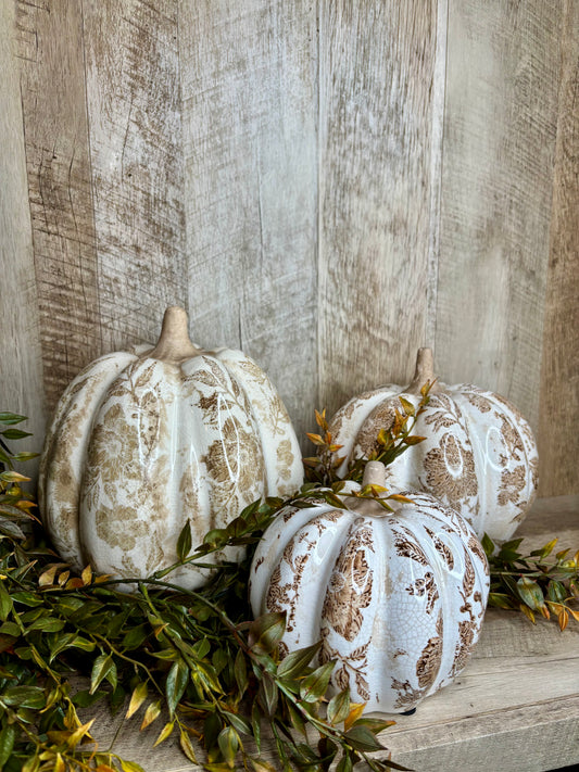 7"H BEIGE HEIRLOOM PUMPKIN