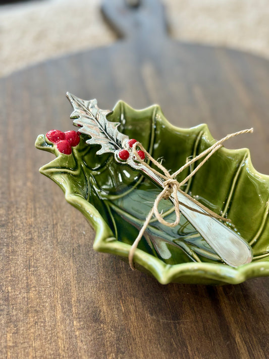 Holly Bowl Set