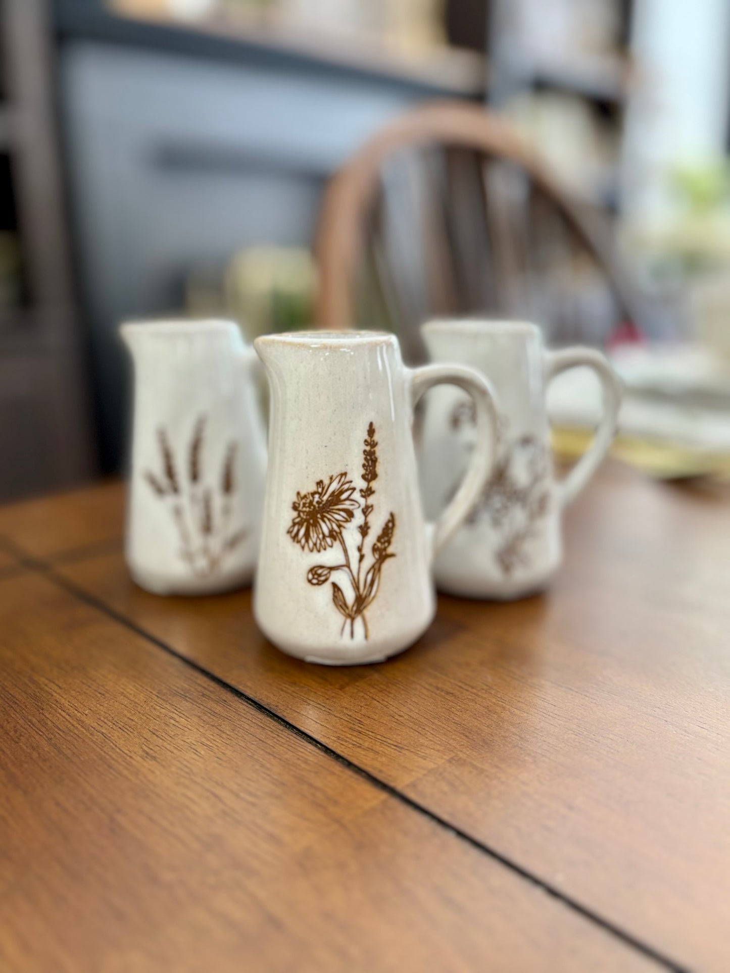 FLORAL MINI PITCHERS