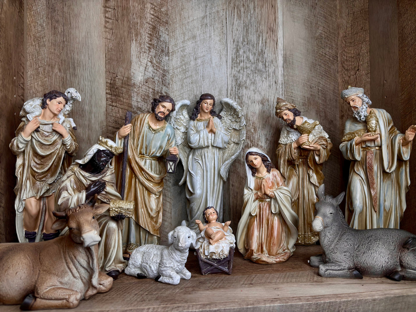 Nativity Set Neutral 11 Piece