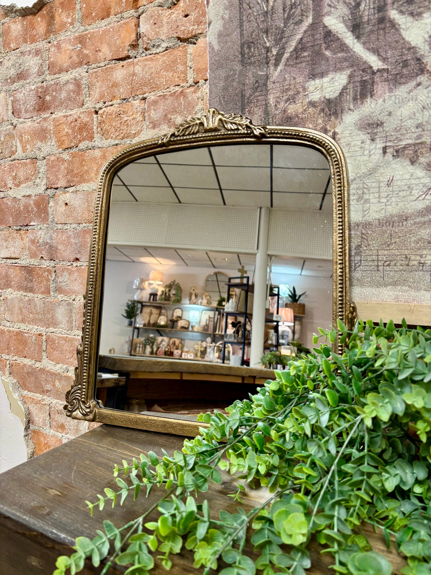 ANT. BRASS VINTAGE MIRROR