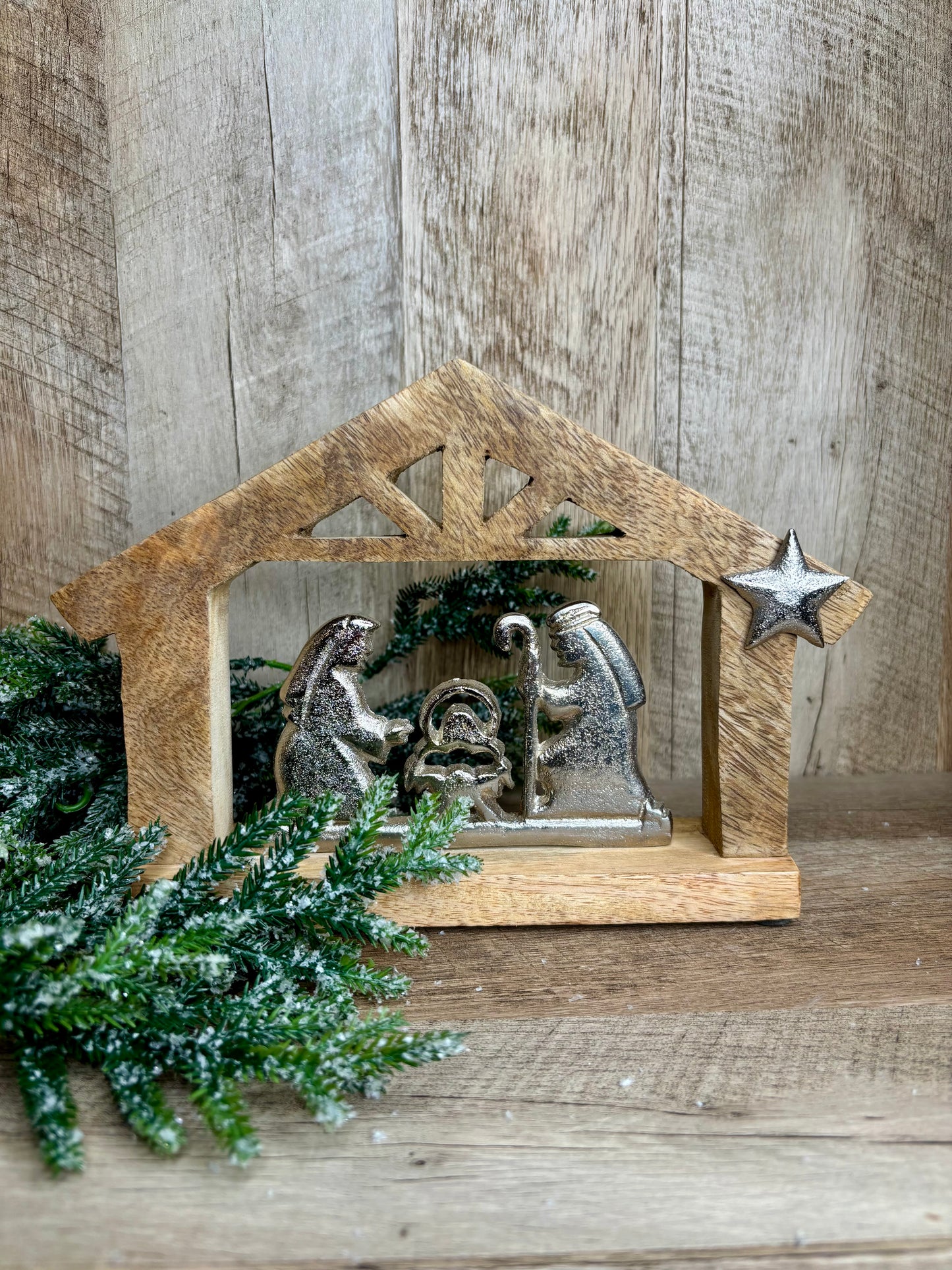 WOOD + ALUM. NATIVITY SCENE