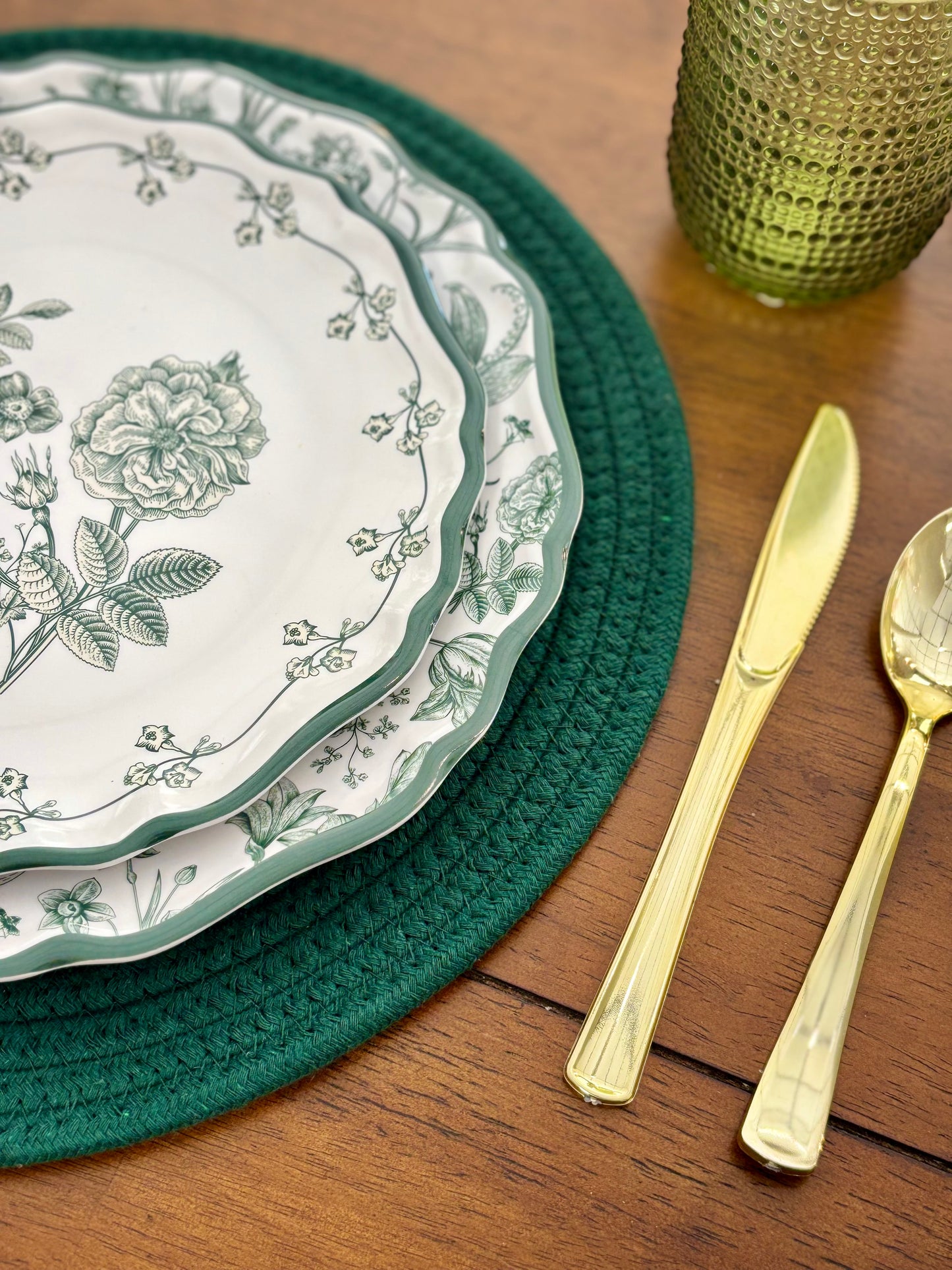 ROUND PLACEMAT