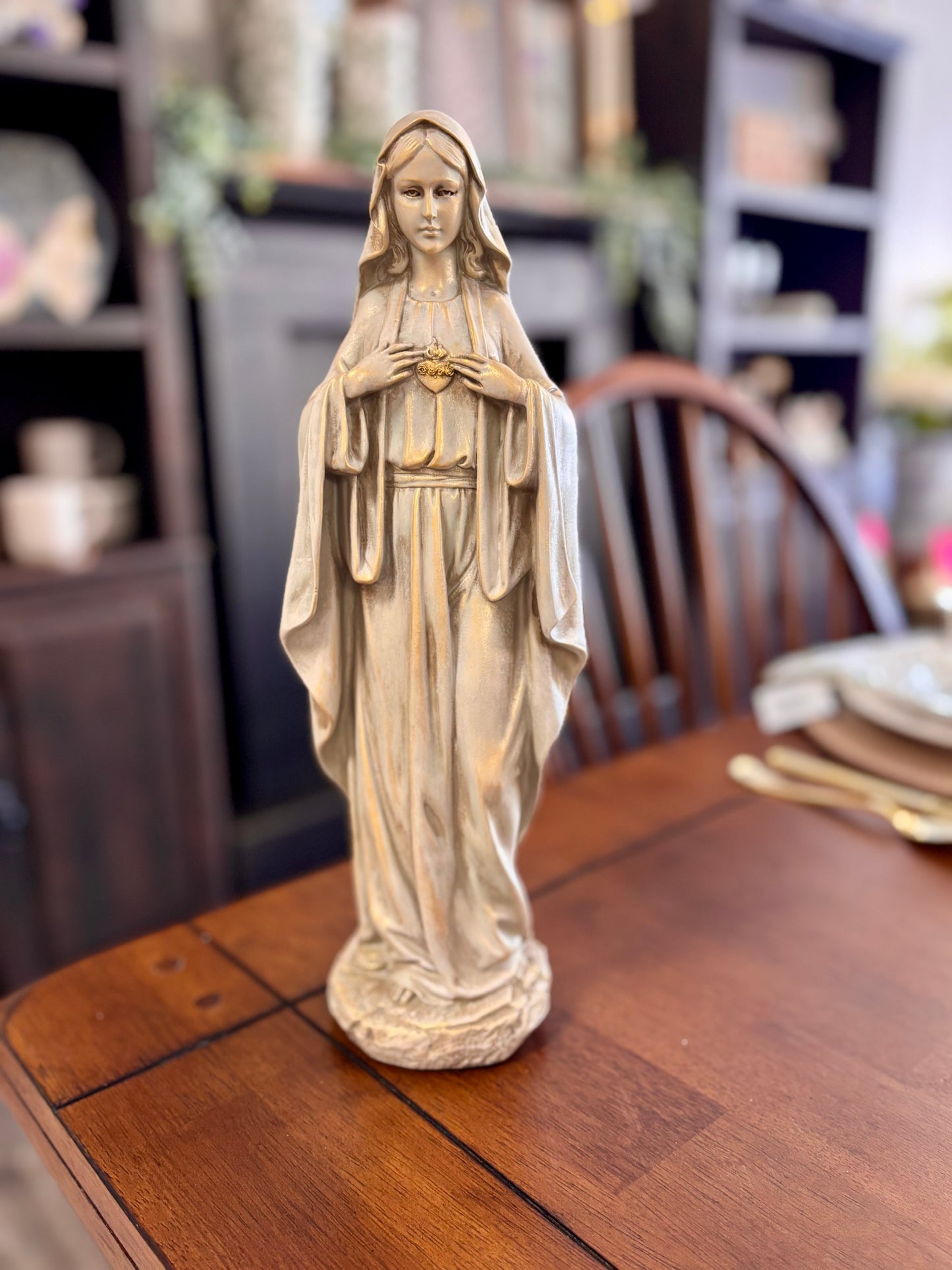 Immaculate Heart Figure