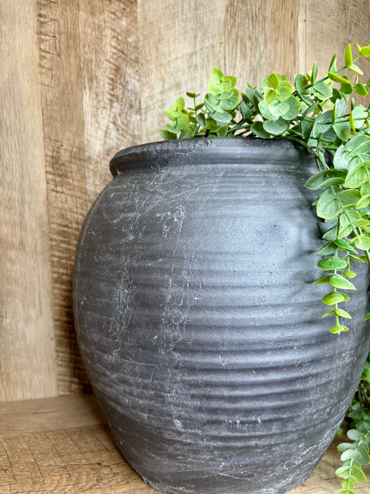 BLK LINE PLANTER