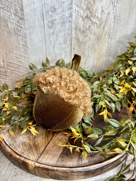 Velvet Acorn