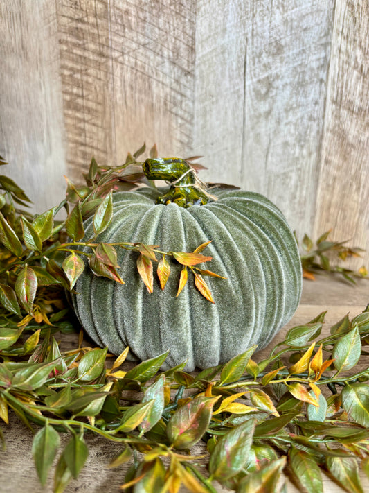 6"W VELVET PUMPKINS