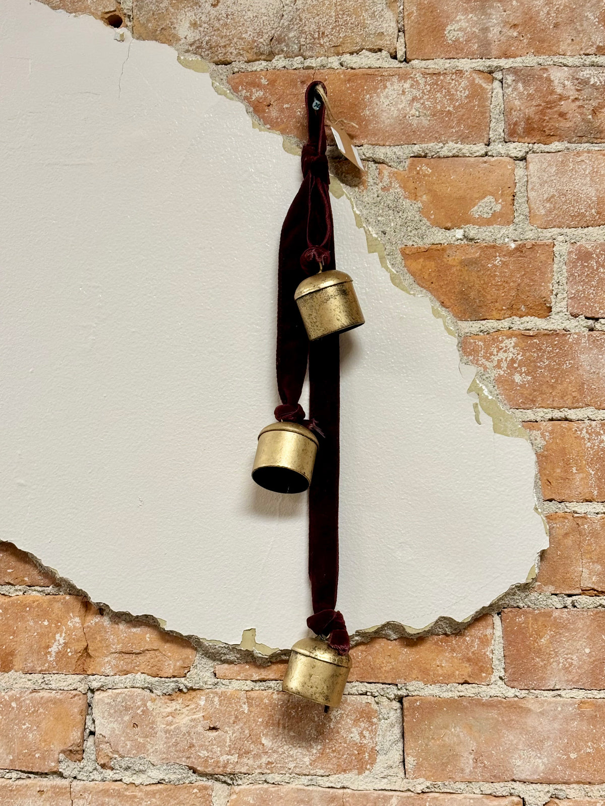 Velvet Gold Bell Hanger