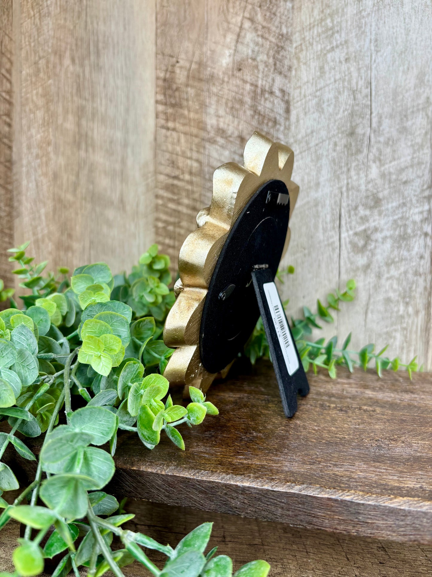 GOLD FLOWER EDGE PHOTO FRAME