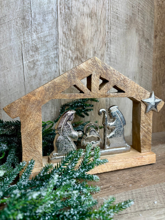 WOOD + ALUM. NATIVITY SCENE