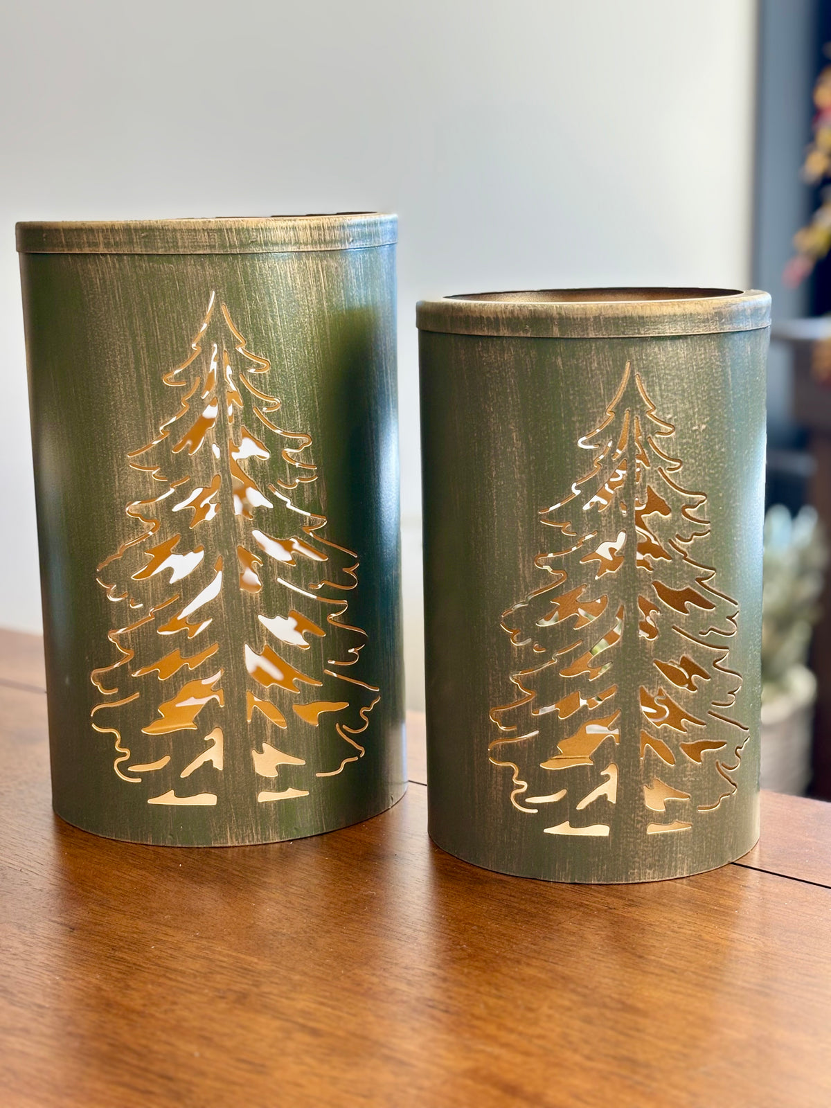S/2 Green Tin Tree Lantern