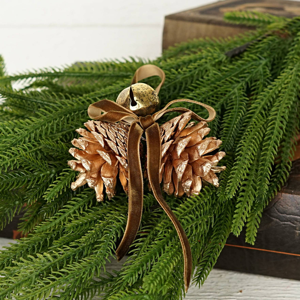 Gold Blossom Pinecone