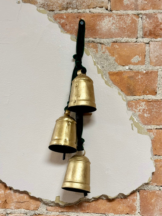 Green Bell Hanger