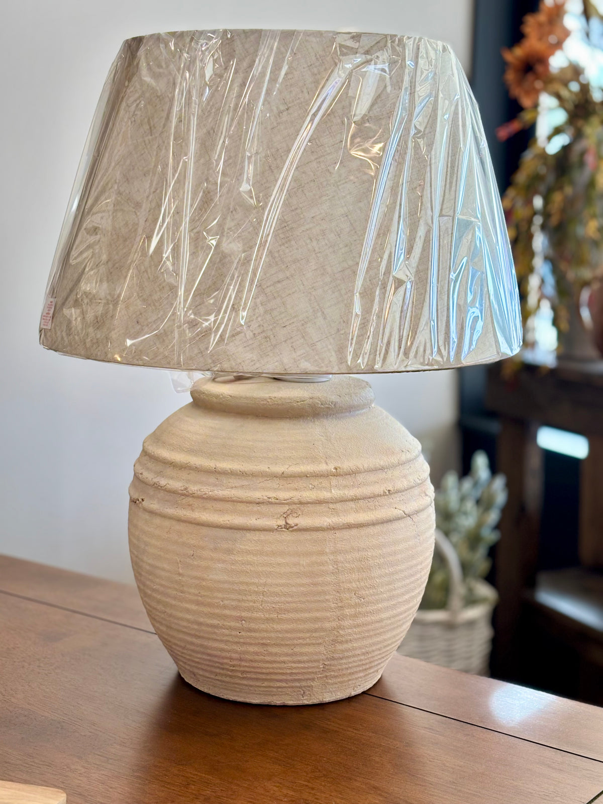 Thin Stripe Lamp