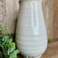 BEIGE/WHITE DECO VASE