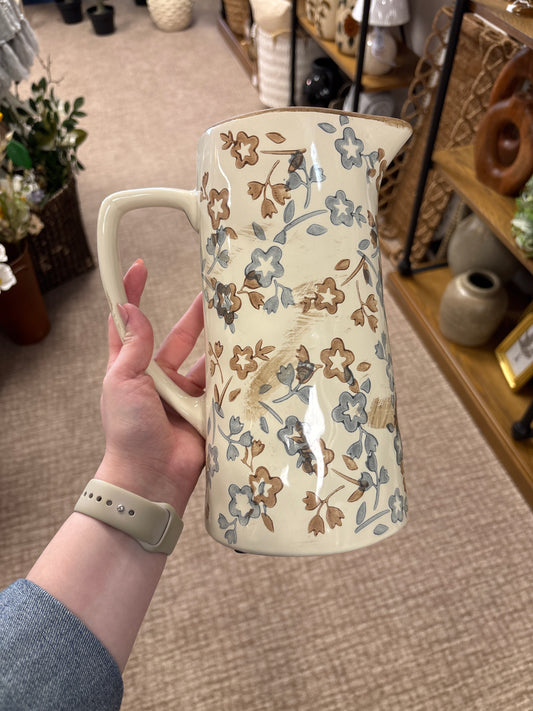 B+T Floral Vase