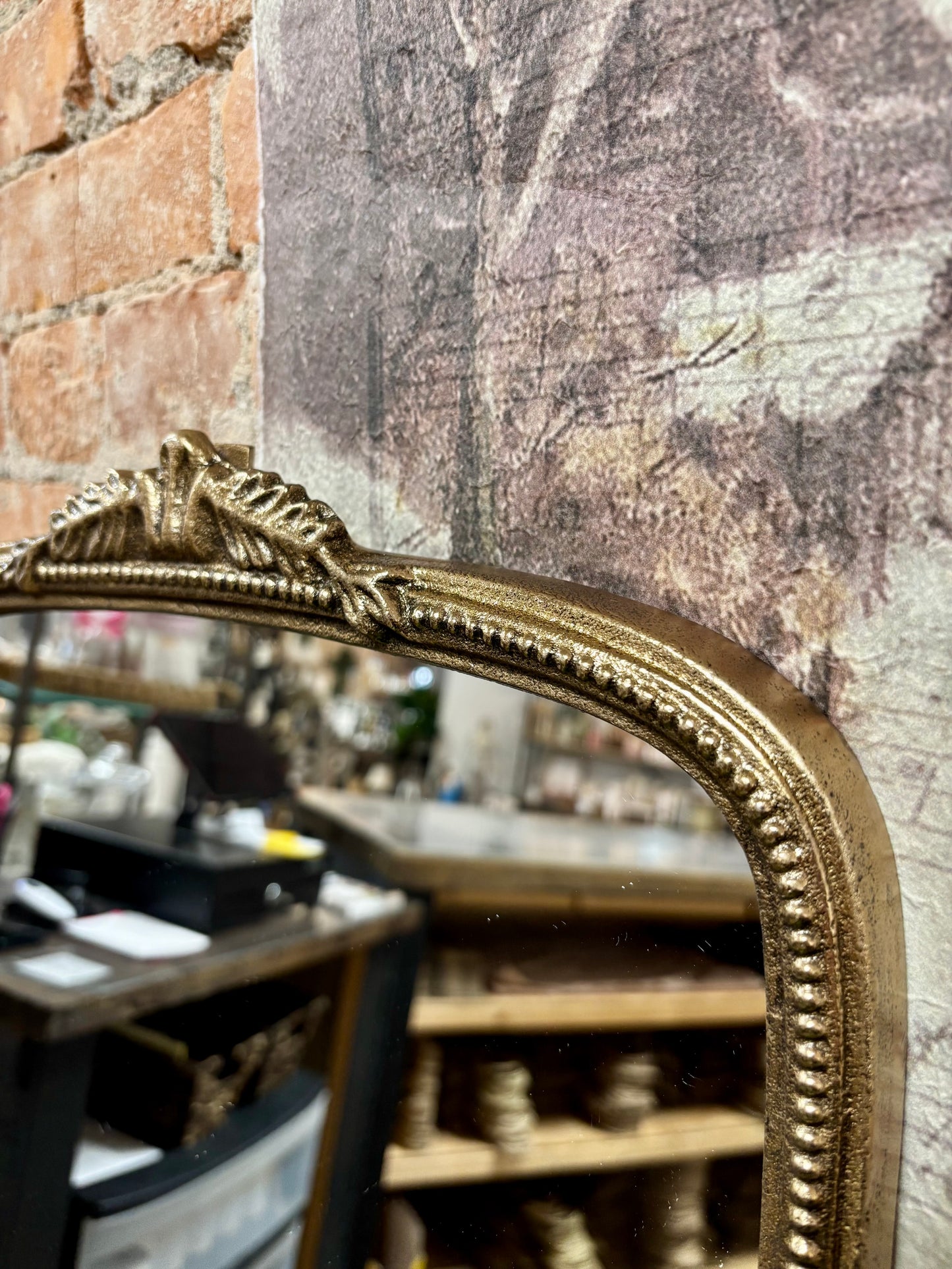 ANT. BRASS VINTAGE MIRROR