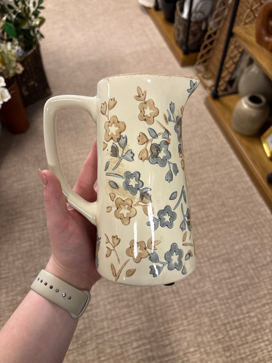 B+T Floral Vase