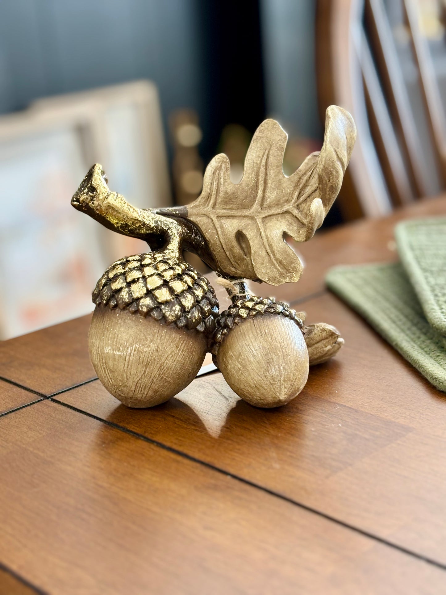 Acorn Bunch