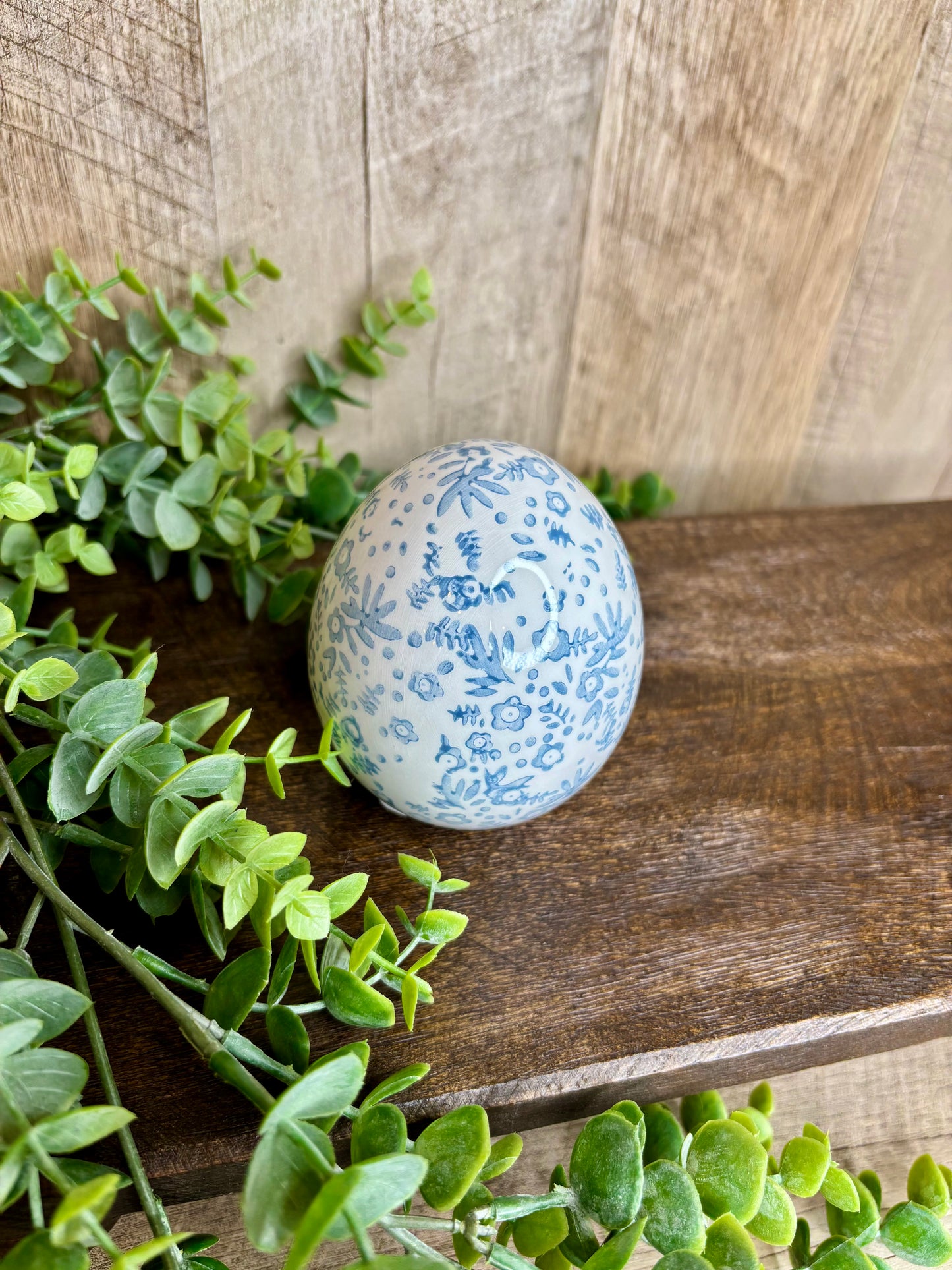 BLUE FLORAL DOLOMITE EGG