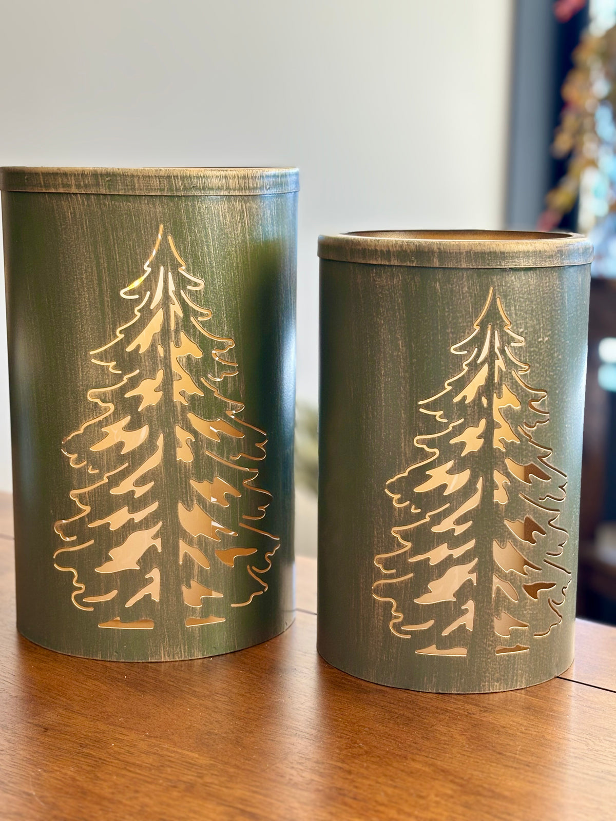 S/2 Green Tin Tree Lantern