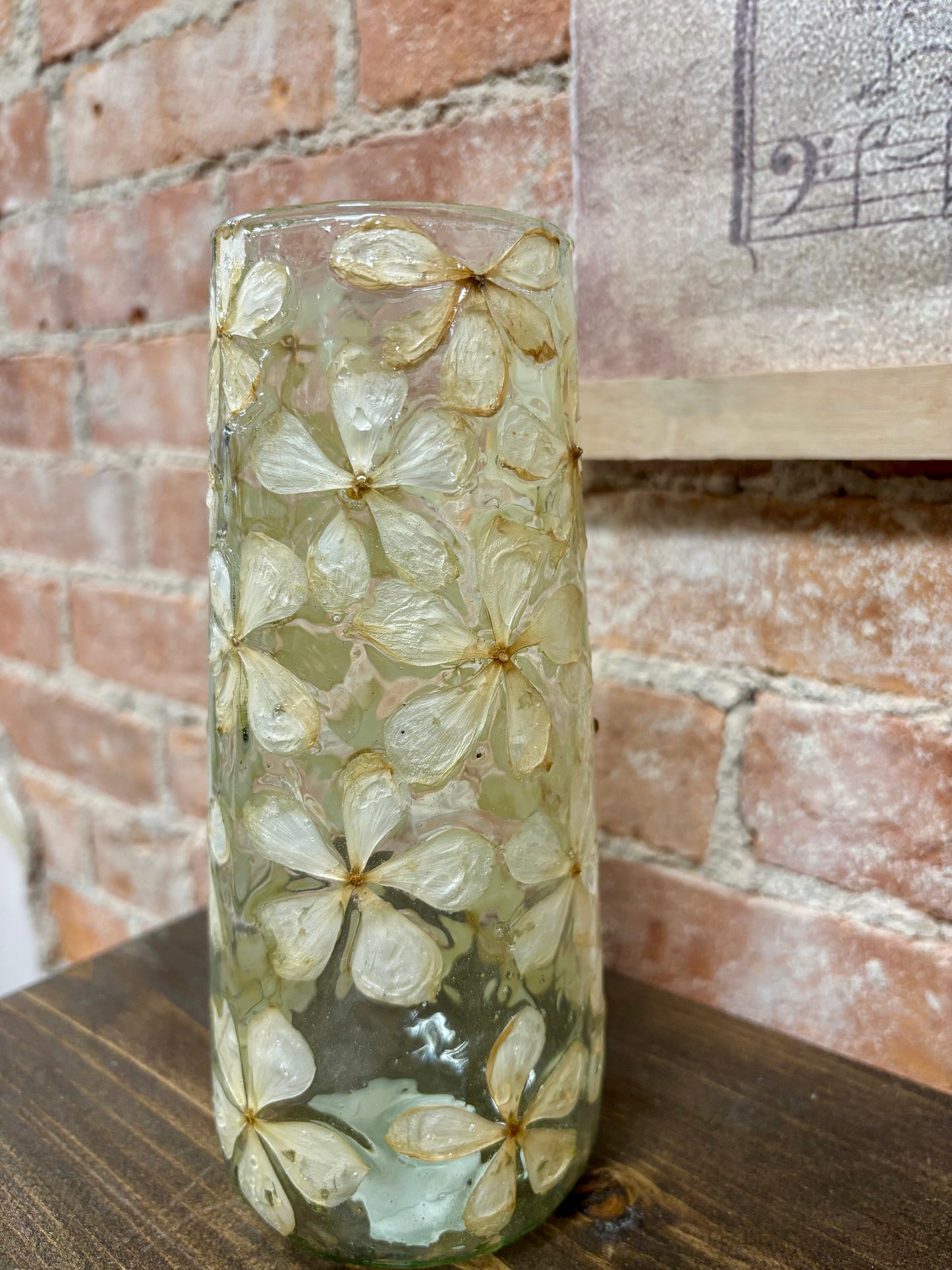 DRIED FLORAL VASE